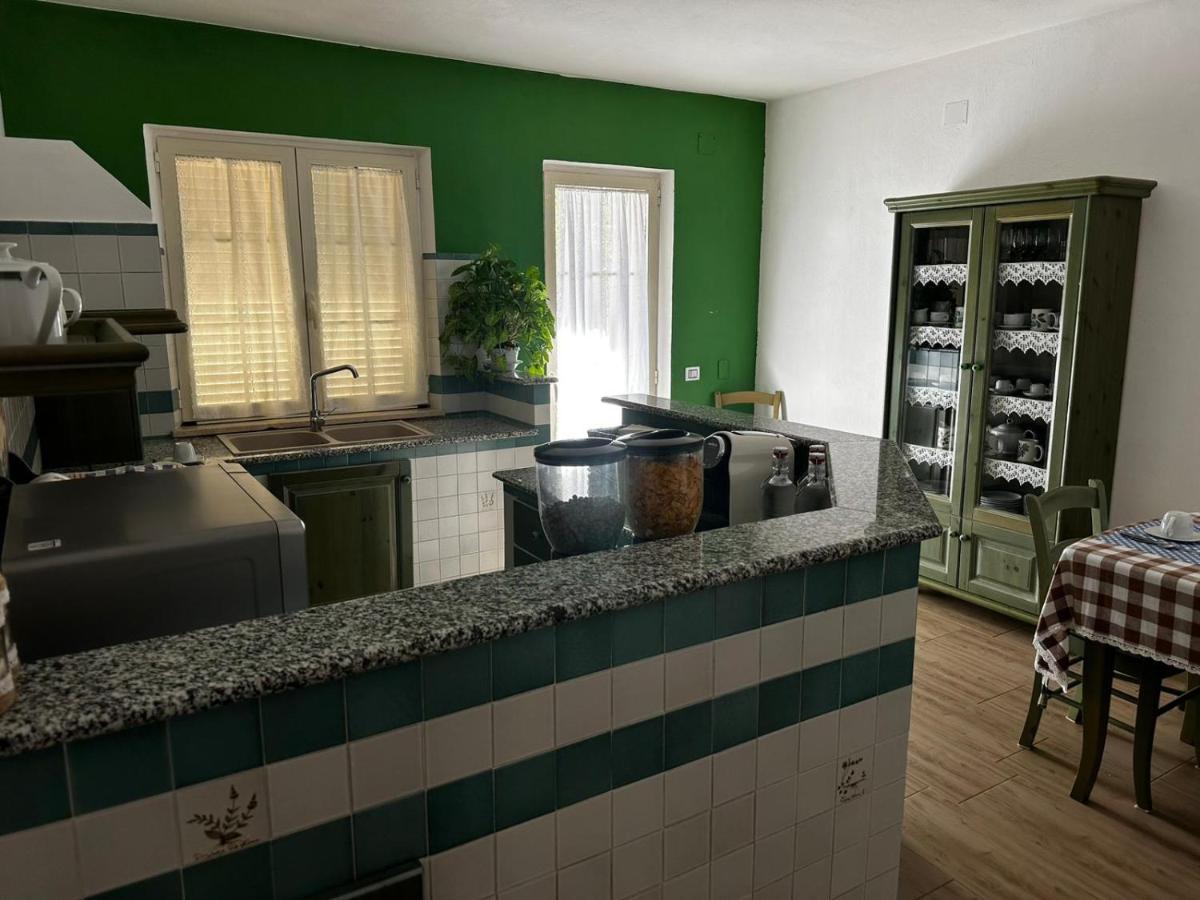 Beppo'S B&B カルボーニア エクステリア 写真